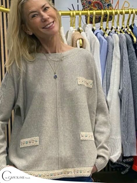 by-caroline-touch-pull-leo-face